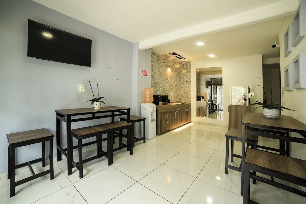 capital o hotel boutique las torres