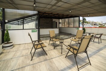 capital o hotel boutique las torres