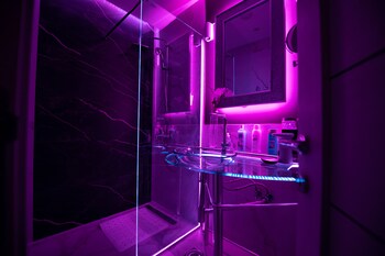 aurora lux spa