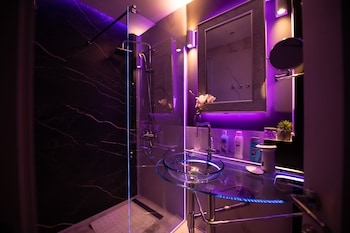 aurora lux spa