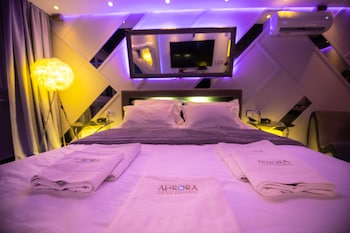 aurora lux spa