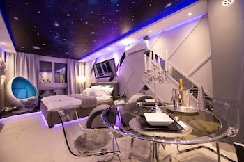 aurora lux spa