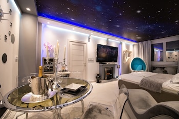 aurora lux spa
