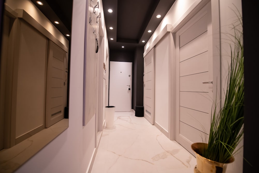 aurora lux spa