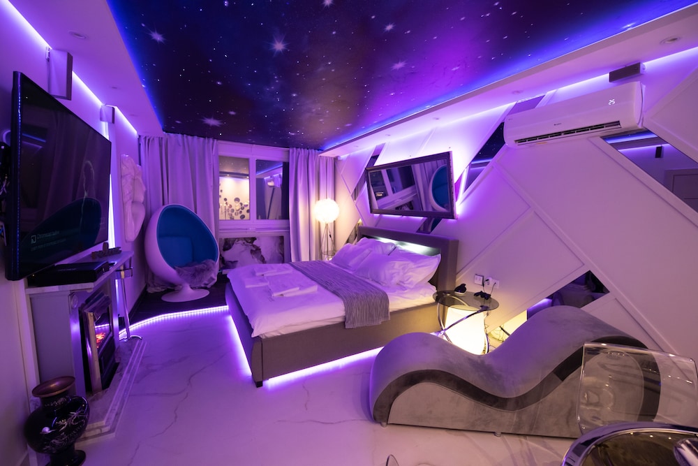 aurora lux spa