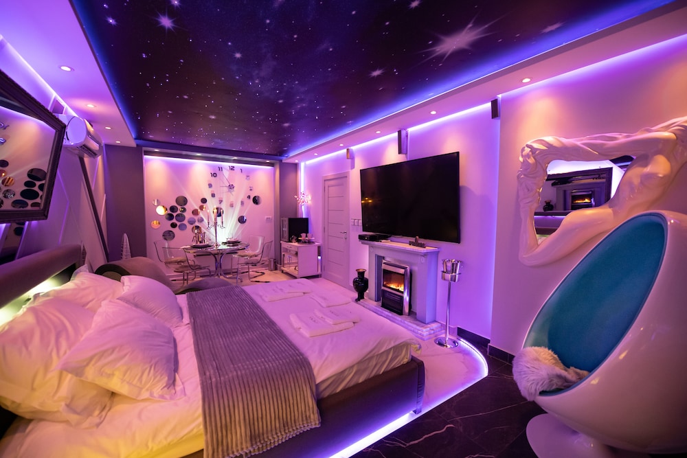 aurora lux spa