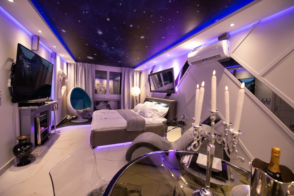 aurora lux spa