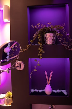 aurora lux spa