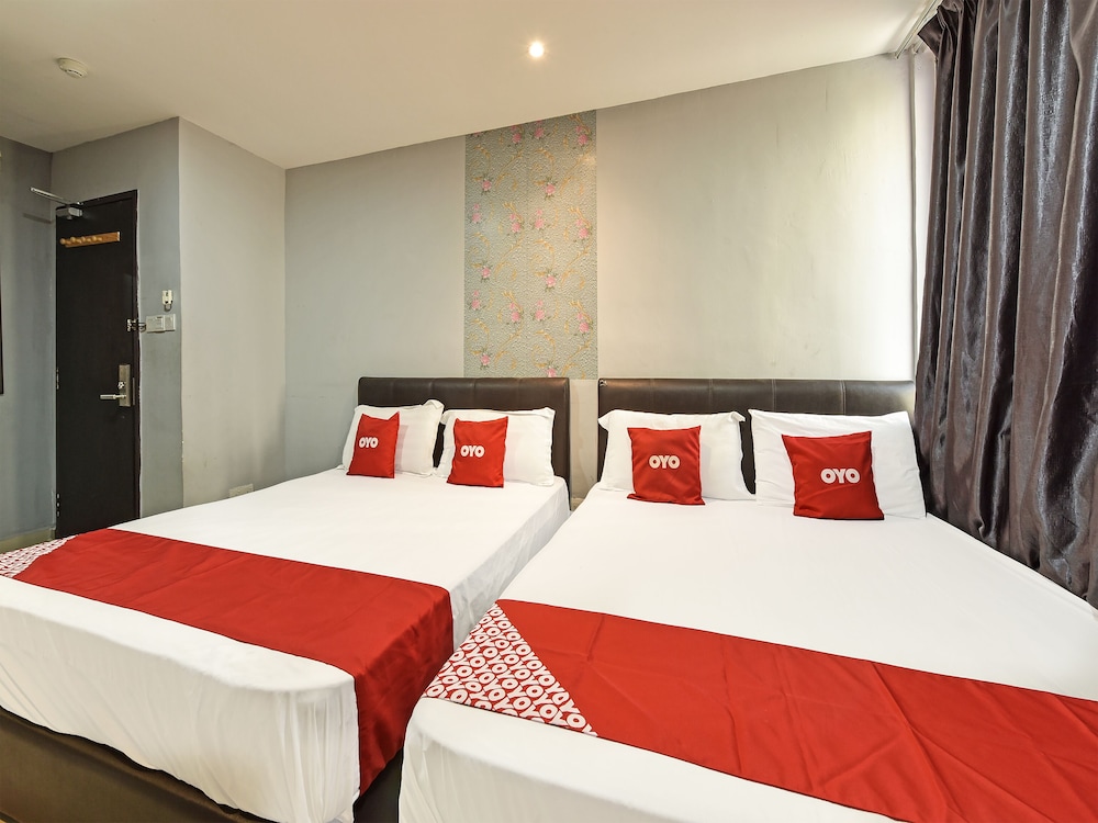 oyo 90703 hotel rim global
