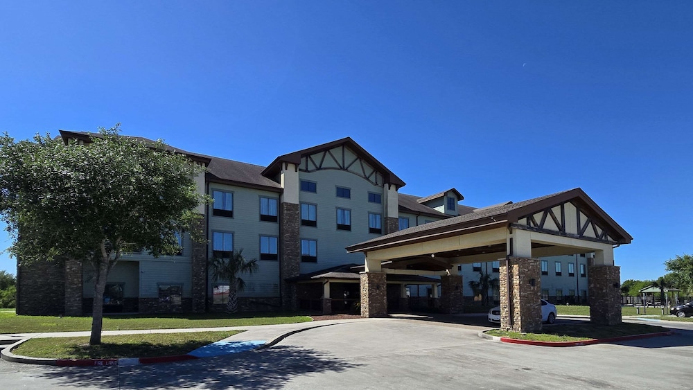 comfort inn and suites