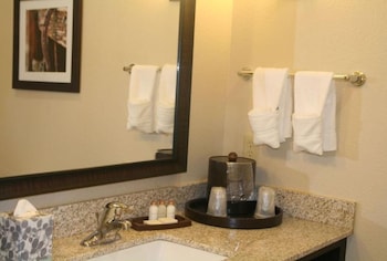 comfort inn and suites