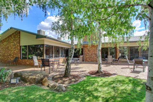 Thunderbird Motel,Murrumbateman>>Capital Country,4 star