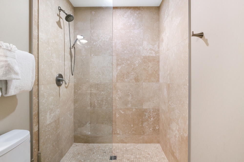 spacious condo near local favorite spots