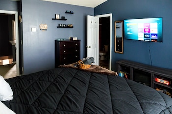 amazin lrg 3 bed house w king bed