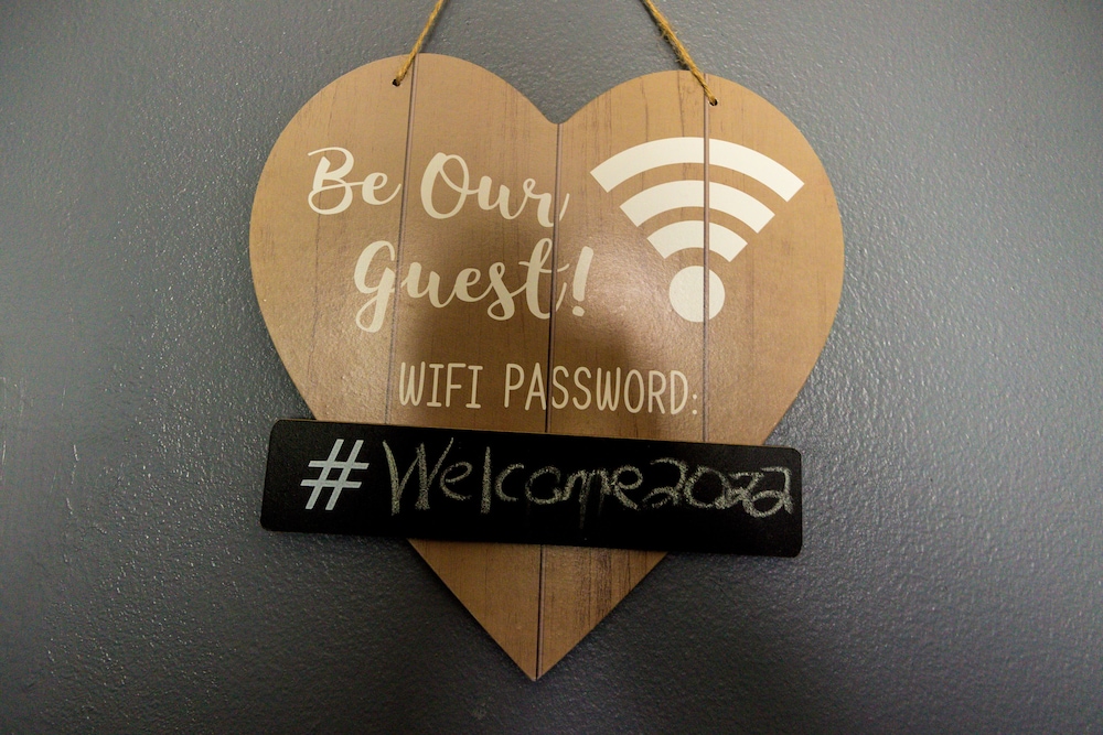 amazin lrg 3 bed house w king bed