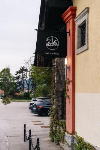 vila podvin slovenija