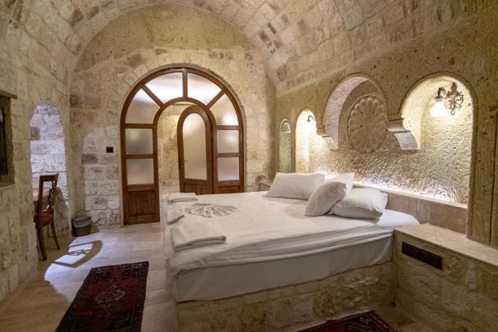 kemerhan hotel and cave suites