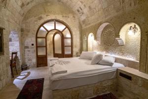 kemerhan hotel and cave suites