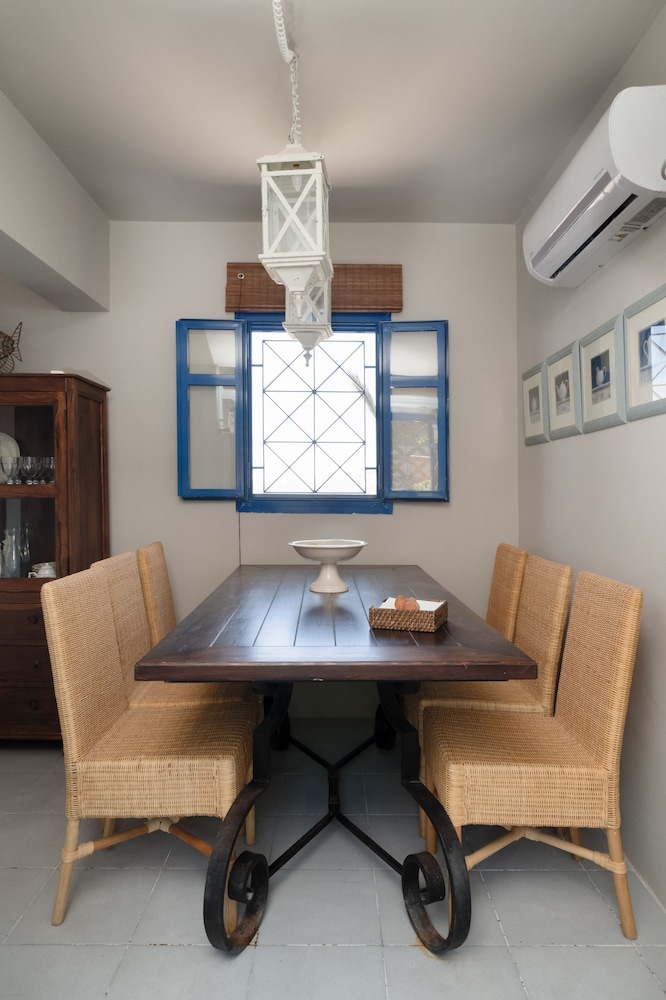 absolute perdika aegina