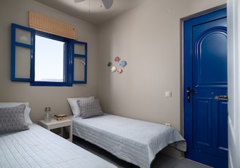 absolute perdika aegina