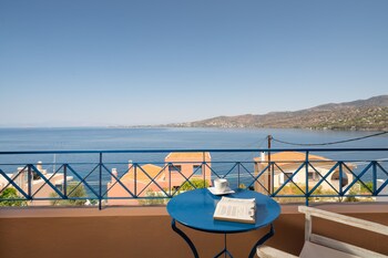 absolute perdika aegina