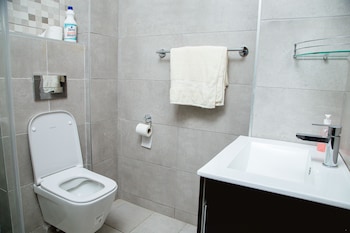 ark hotel and apartments