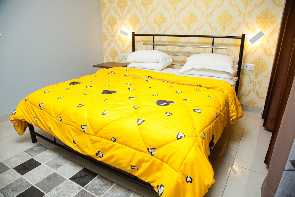 ark hotel and apartments