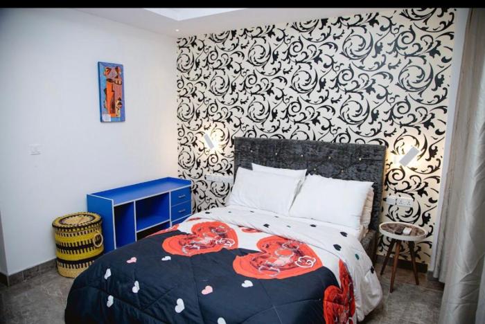 ark hotel and apartments