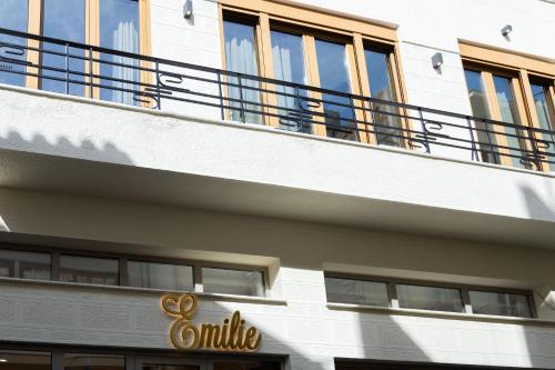 athens