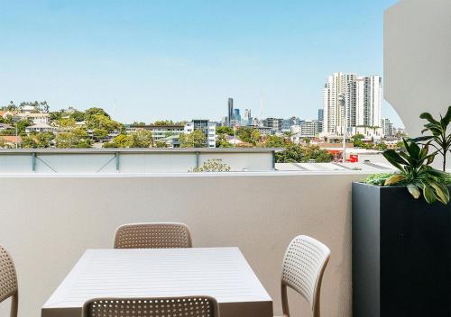 bowen hills