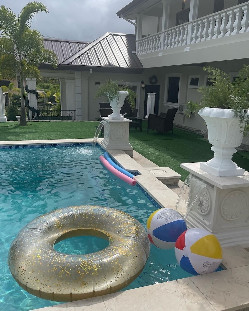 vintage oaks hideaway
