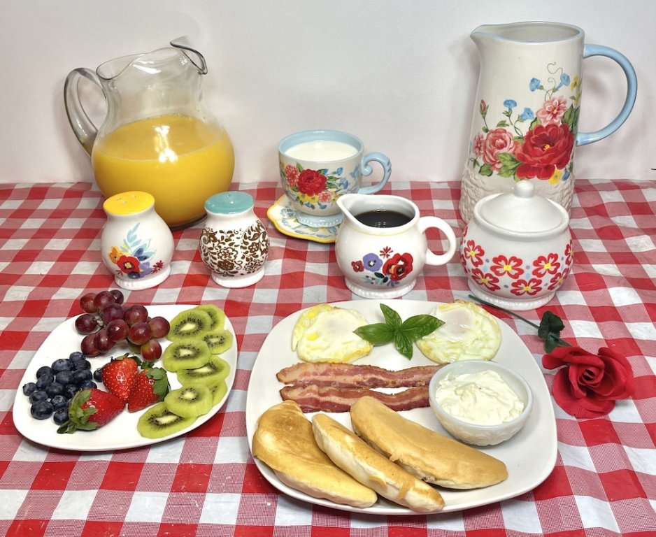 the tiny cottage in the springs