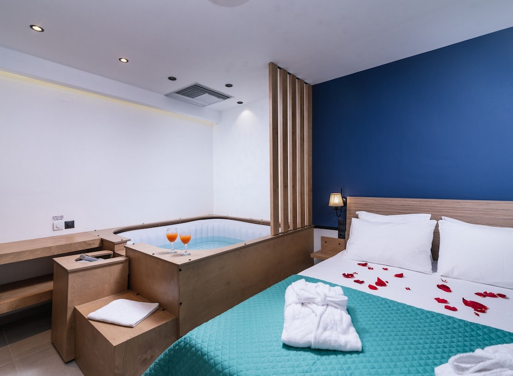 alcyone studios and apartments
