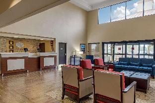 comfort suites lafayette university area