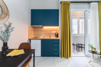 black onyx comfort suites