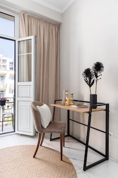 black onyx comfort suites