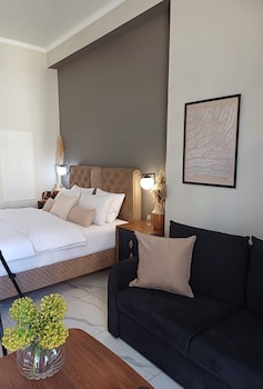 black onyx comfort suites