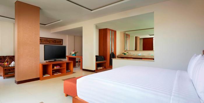 sun island hotel and spa legian