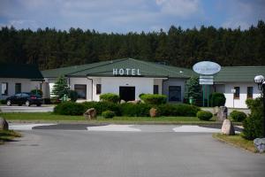 Hotel Nevada,Zielona Gora>>Lagow,3 star