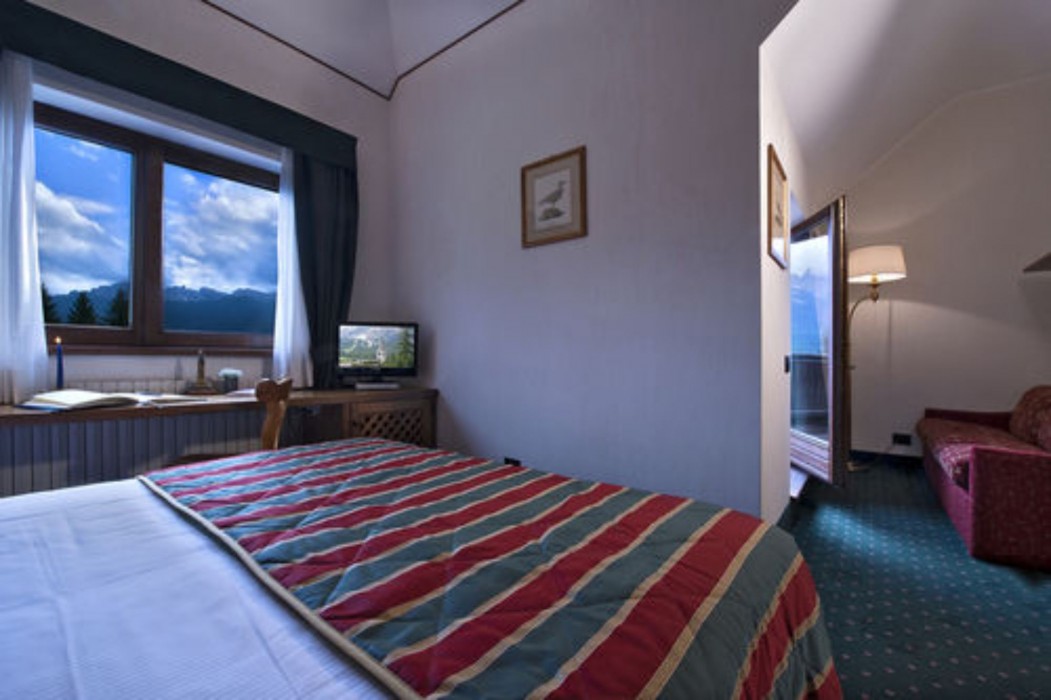 boutique hotel villa blu cortina
