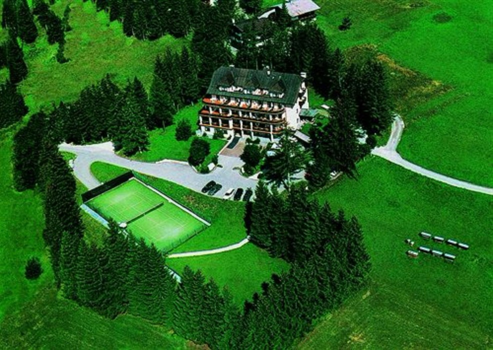 Boutique Hotel Villa Blu Cortina,Near Cortina-Col Druscie Cable Car,4 star