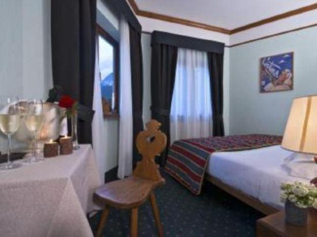 boutique hotel villa blu cortina