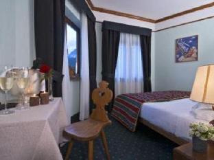 boutique hotel villa blu cortina