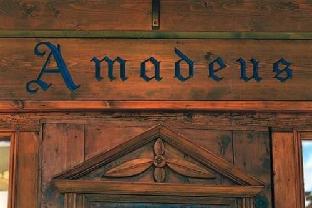 boutique hotel villa blu cortina