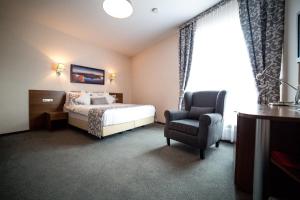 hotel sokolowska airport modlin