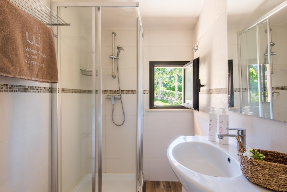 l ulivo blu two bed with seaview balcony loc
