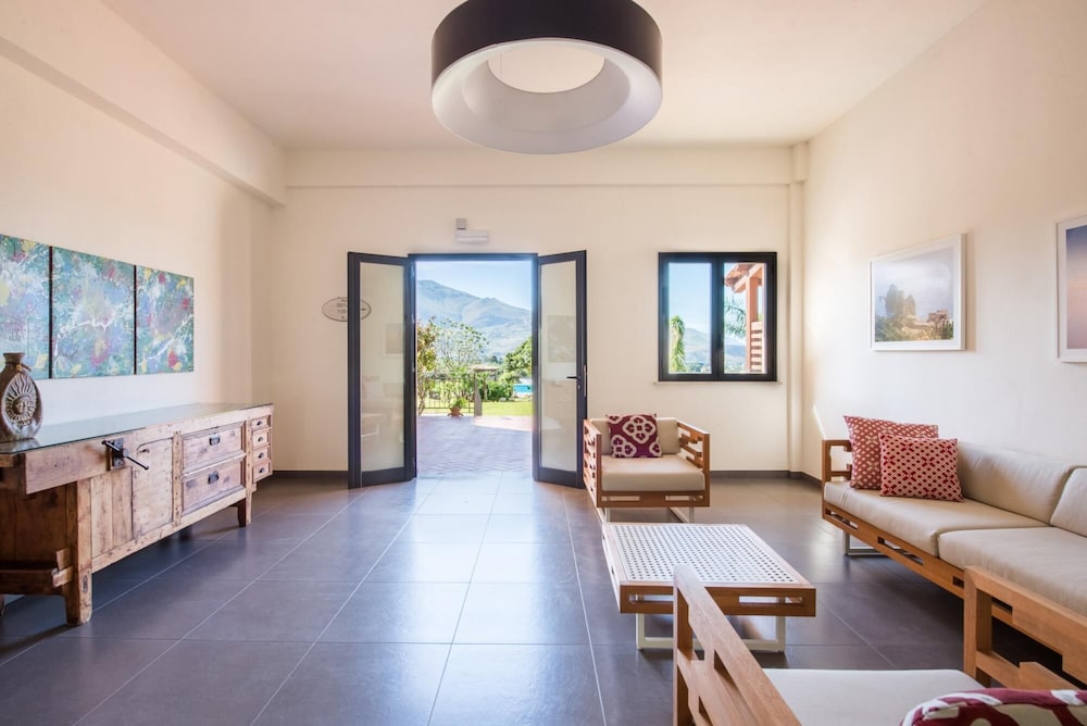 l ulivo blu two bed with seaview balcony loc