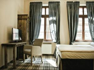 five stars bedandbreakfast