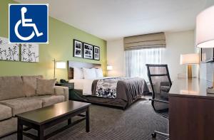 sleep inn and suites fort scott