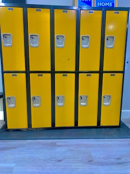 shuteye hostel